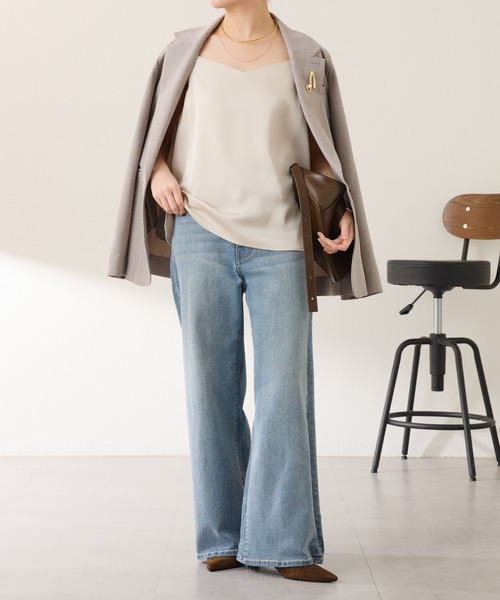 COLLAGE GALLARDAGALANTE（コラージュガリャルダガランテ）の「2WAY サテンキャミ（キャミソール・レディース・アイボリー/ネイビー・FREE）」の7枚目の写真