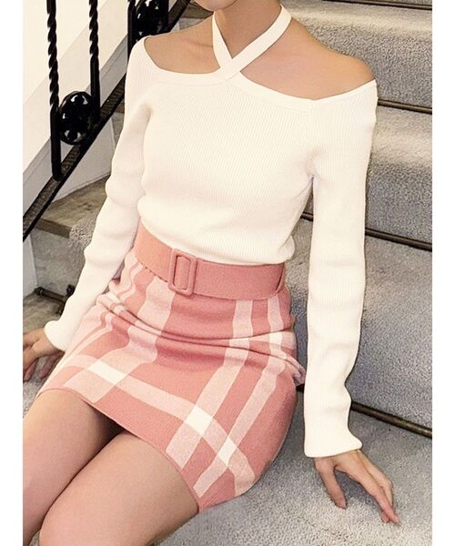 RESEXXY（リゼクシー）の「ジャガードチェックニットミニワンピース（ワンピース・レディース・ベージュ/オレンジ/ブラック・FREE）」の3枚目の写真