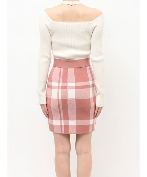 RESEXXY（リゼクシー）の「ジャガードチェックニットミニワンピース（ワンピース・レディース・ベージュ/オレンジ/ブラック・FREE）」の13枚目の写真