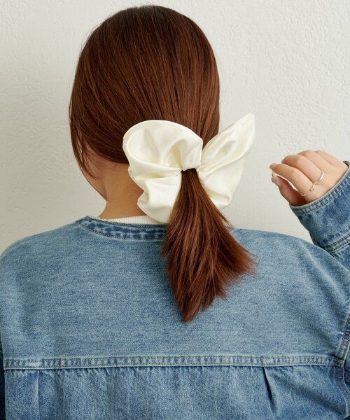 Omekashi（オメカシ）の「ハートシュシュ（シュシュ・レディース・ブラック/オフホワイト・ONE SIZE）」の3枚目の写真