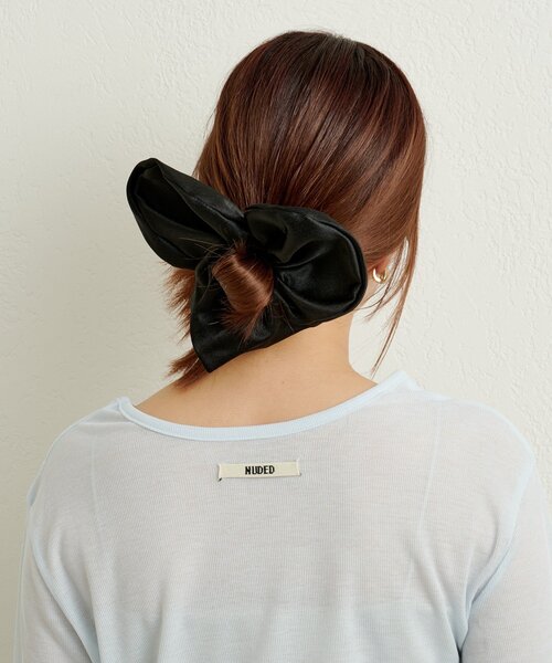 Omekashi（オメカシ）の「ハートシュシュ（シュシュ・レディース・ブラック/オフホワイト・ONE SIZE）」の4枚目の写真