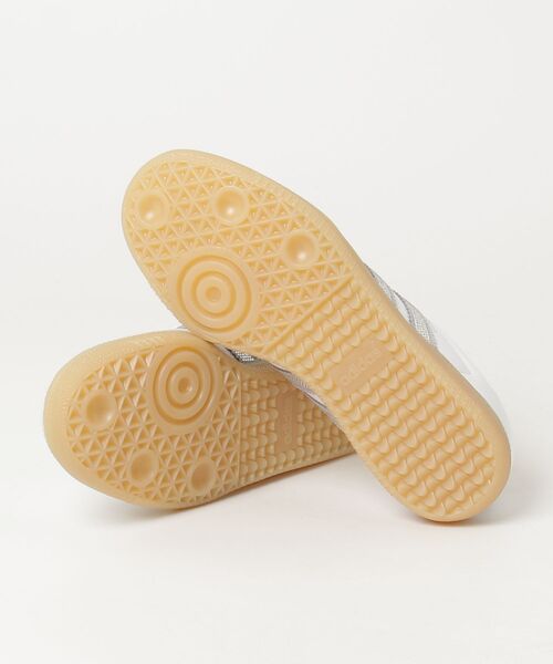 adidas（アディダス）の「SAMBA OG W / アディダスオリジナルス adidas Originals（スニーカー・レディース・ホワイト×シルバー/ホワイト×ブラック・22.0cm/22.5cm/23.0cm/23.5cm/24.0cm/24.5cm/25.0cm/25.5cm/26.0cm/26.5cm/27.0cm/27.5cm/28.0cm/28.5cm/29.0cm）」の18枚目の写真