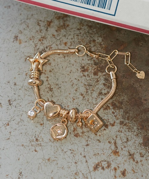 GOLDY（ゴールディ）の「ミックス モチーフ スネーク チェーン ブレスレット（ブレスレット・レディース・シルバー×ゴールド/ゴールド/シルバー・FREE）」の3枚目の写真