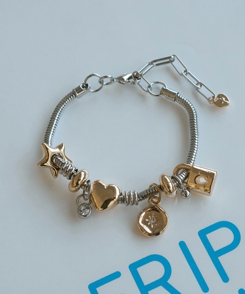 GOLDY（ゴールディ）の「ミックス モチーフ スネーク チェーン ブレスレット（ブレスレット・レディース・シルバー×ゴールド/ゴールド/シルバー・FREE）」の17枚目の写真