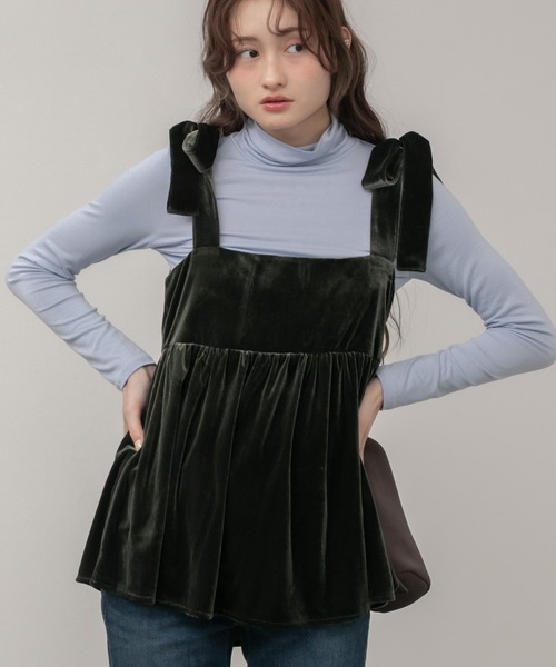 HEILIS(ヘイリス)の「ストレッチハイネックカットソー / ブルー アイボリー グレー ブラック ホワイト 春服 秋服 冬服 レイヤード トップス インナー 長袖 ストレッチ 韓国 無地 重ね着 ノームコア シンプル カジュアル タートルネック(Tシャツ/カットソー・レディース・グレー/ブルー/ブラック/アイボリー・FREE)」の8枚目の写真