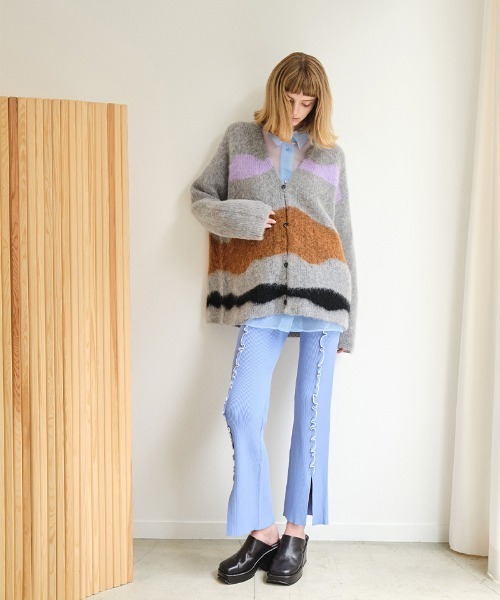 soduk（スドーク）の「drawing knit cardigan（カーディガン/ボレロ・レディース・グレー・ONE SIZE）」の2枚目の写真