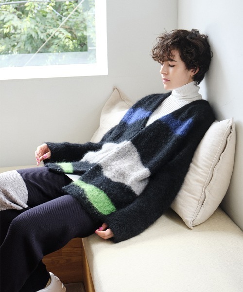soduk（スドーク）の「drawing knit cardigan（カーディガン/ボレロ・レディース・グレー・ONE SIZE）」の8枚目の写真