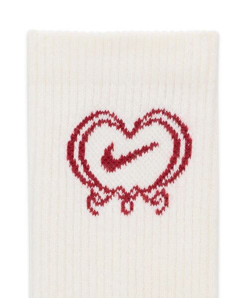 NIKE(ナイキ)の「ナイキ エブリデイ プラス クッションド クルー ソックス (1足) / Nike Everyday Plus Cushioned Crew Socks (1 Pair) IH8626-133 Sail(ソックス/靴下・メンズ・クリーム・21-23/27-29/25-27/23-25)」の4枚目の写真