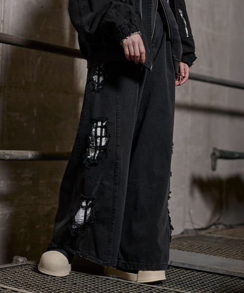 ERAR（エラー）の「【ERAR】【セットアップ対応】ハイダメージナイロンドッキングデザインサイドラインワイドデニムパンツ（デニムパンツ・メンズ・ブラック・S/M/L/XL）」の5枚目の写真