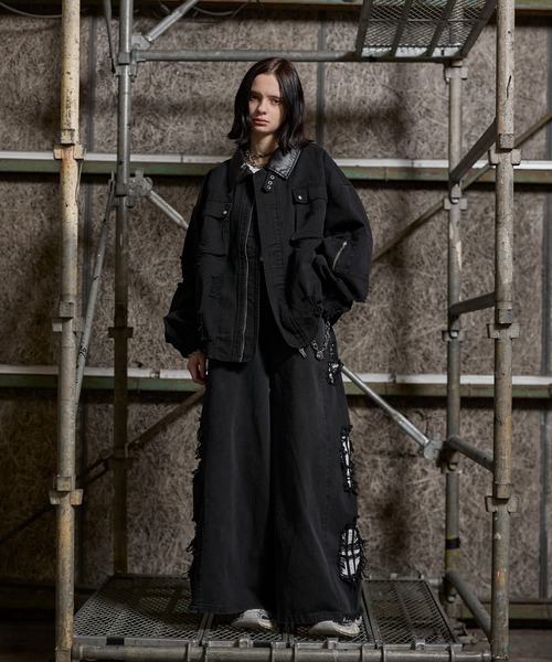 ERAR（エラー）の「【ERAR】【セットアップ対応】ハイダメージナイロンドッキングデザインサイドラインワイドデニムパンツ（デニムパンツ・メンズ・ブラック・S/M/L/XL）」の12枚目の写真