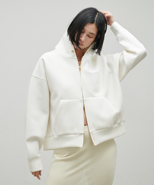 LARUTA（ラルータ）の「【LARUTA】ダンボールフードZIP付きプルオーバー（パーカー・レディース・オフホワイト/グレー/チャコールグレー・FREE）」の7枚目の写真