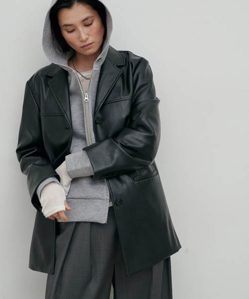 LARUTA（ラルータ）の「【LARUTA】ダンボールフードZIP付きプルオーバー（パーカー・レディース・オフホワイト/グレー/チャコールグレー・FREE）」の19枚目の写真