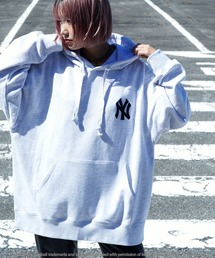 MLB（メジャーリーグベースボール）の「プルオーバーパーカー（パーカー）」