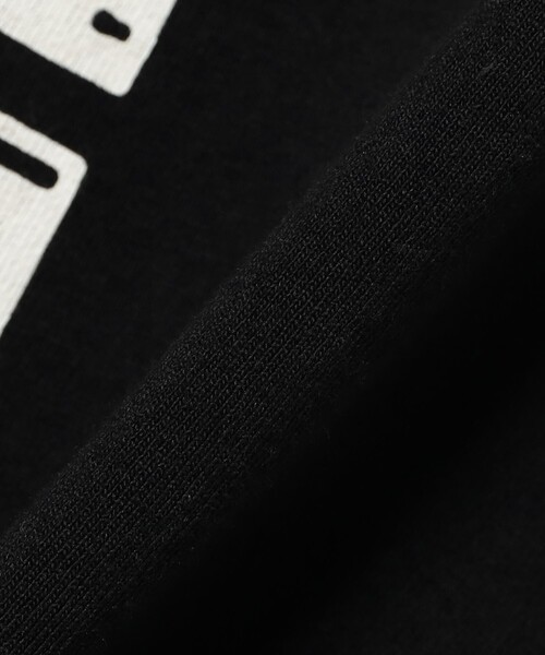 C.E（シーイー）の「C.E / MD Gui T（Tシャツ/カットソー・メンズ・ブラック・XL/L/M）」の5枚目の写真