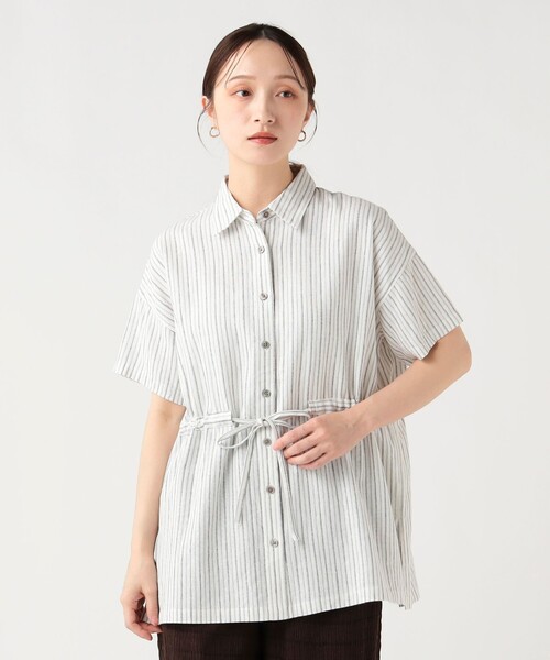 BEAMS HEART(ビームスハート)の「麻混 ウエスト ドロスト シャツ(シャツ/ブラウス・レディース・その他/オフホワイト/レッド・FREE)」の1枚目の写真