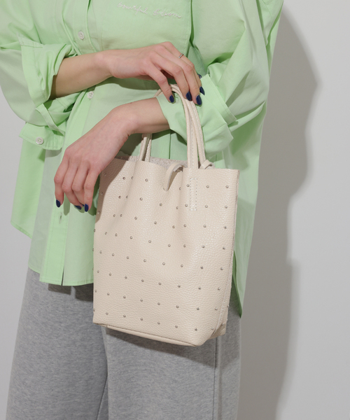 MARLON FIRENZE（マーロンフィレンツェ）の「《追加7》［26SS新作］【MARLON FIRENZE/マルロン】MARLON SHOPPER MINI STUDS（ショルダーバッグ・レディース・アイボリー/ブラック/ブラウン・FREE）」の6枚目の写真