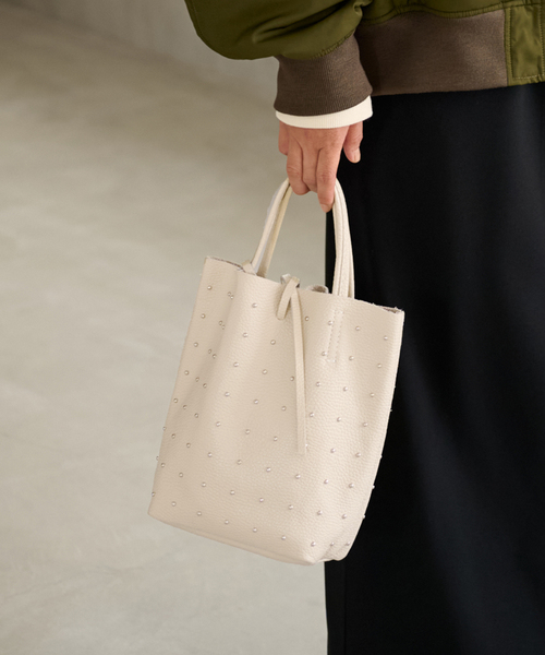 MARLON FIRENZE（マーロンフィレンツェ）の「《追加7》［26SS新作］【MARLON FIRENZE/マルロン】MARLON SHOPPER MINI STUDS（ショルダーバッグ・レディース・アイボリー/ブラック/ブラウン・FREE）」の10枚目の写真