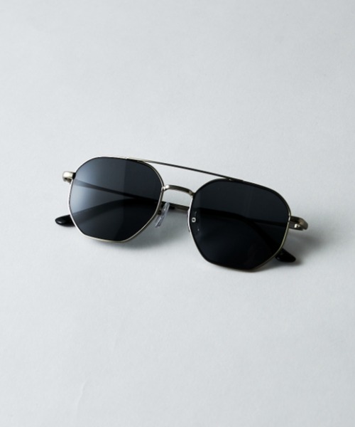 Lui's（ルイス）の「アビエイターサングラス（サングラス・メンズ・ゴールド/シルバー系その他/シルバー・FREE）」の19枚目の写真
