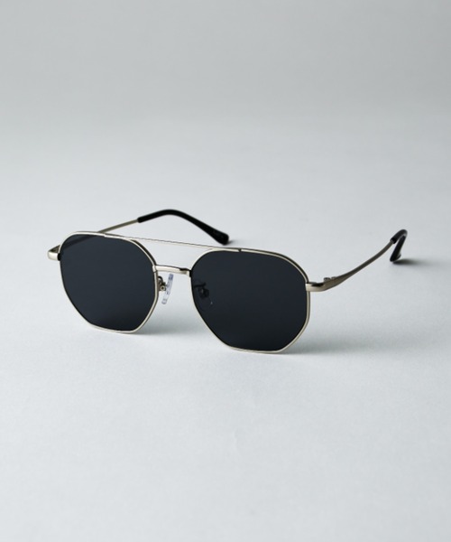 Lui's（ルイス）の「アビエイターサングラス（サングラス・メンズ・ゴールド/シルバー系その他/シルバー・FREE）」の16枚目の写真