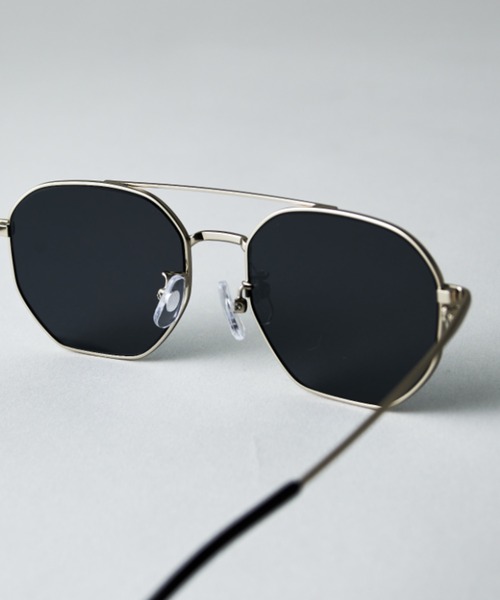 Lui's（ルイス）の「アビエイターサングラス（サングラス・メンズ・ゴールド/シルバー系その他/シルバー・FREE）」の7枚目の写真