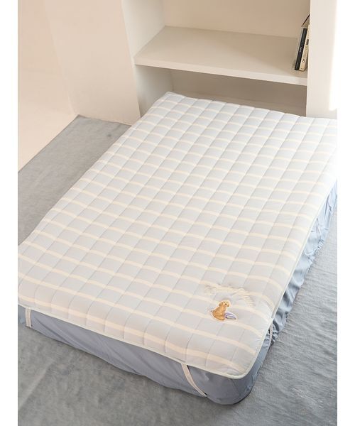 Sleep】【UNISEX】プレイフルDOG敷きパッド(シングル)（寝具）｜gelato