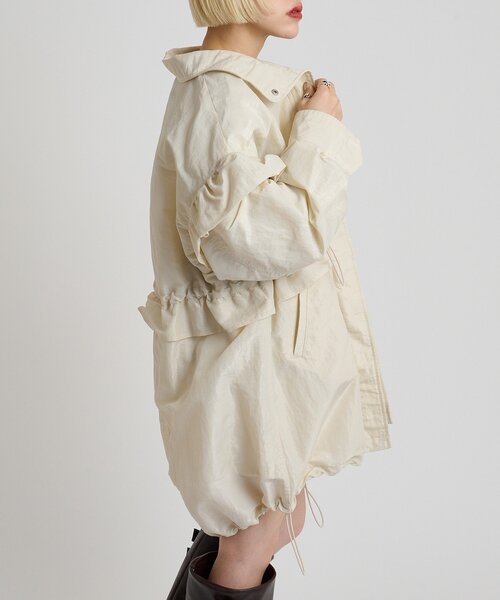 w closet(ダブルクローゼット)の「フリルモッズコート(ブルゾン・レディース・アイボリー/カーキ/ピンク・FREE)」の6枚目の写真