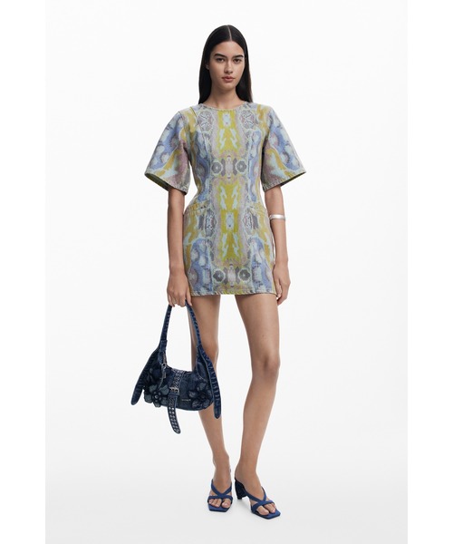 Desigual（デシグアル）の「Christian Lacroix デニム×幻想的プリント タペストリードレス（ワンピース・レディース・ブルー・XS/S/M/L/XL）」の3枚目の写真