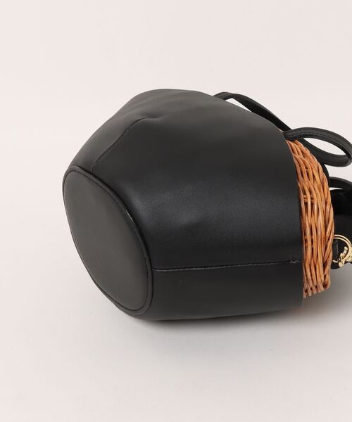 The Bagmati（ザバグマティ）の「【The Bagmati/ザバグマティ】ボート形　台形　 かごバッグ（かごバッグ・レディース・ベージュ×ブラック・FREE）」の3枚目の写真