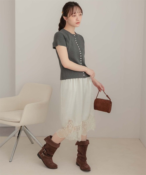 miette(ミエット)の「サテン裾レースミディ丈スカート(スカート・レディース・ライトグレー/ライトベージュ/ブラック・FREE)」の20枚目の写真