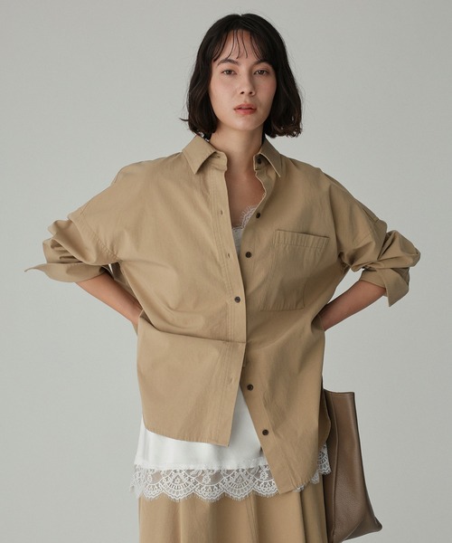 BABYLONE（バビロン）の「WASHオーバーシャツ（シャツ/ブラウス・レディース・ネイビー/ベージュ/ホワイト・フリー）」の7枚目の写真