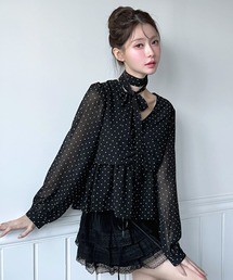 by muni:r（バイ ムニール）の「【タイスカーフ付き】ドットシャーリングタイブラウス 2026 SS COLLECTION（シャツ/ブラウス）」