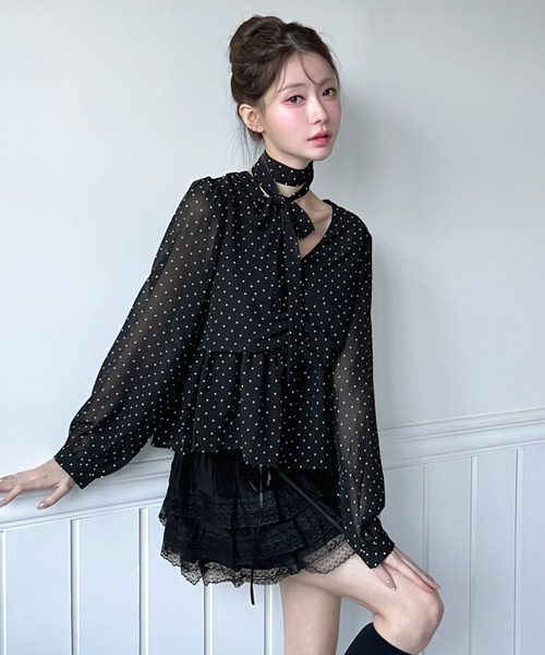 by muni:r(バイ ムニール)の「【タイスカーフ付き】ドットシャーリングタイブラウス(シャツ/ブラウス・レディース・アイボリー/ブラック・FREE)」の10枚目の写真
