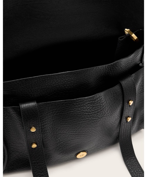 ALLSAINTS（オールセインツ）の「URSA GRAIN LEATHER SATCHEL BAG | URSA GRAIN レザー サッチェル バッグ（ショルダーバッグ・レディース・ブラック・ONE SIZE）」の3枚目の写真
