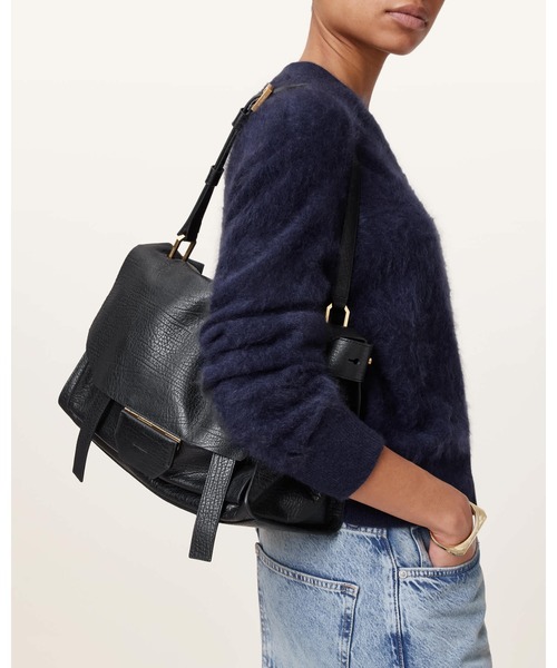 ALLSAINTS（オールセインツ）の「URSA GRAIN LEATHER SATCHEL BAG | URSA GRAIN レザー サッチェル バッグ（ショルダーバッグ・レディース・ブラック・ONE SIZE）」の6枚目の写真