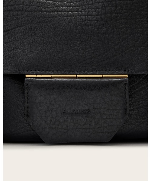 ALLSAINTS（オールセインツ）の「URSA GRAIN LEATHER SATCHEL BAG | URSA GRAIN レザー サッチェル バッグ（ショルダーバッグ・レディース・ブラック・ONE SIZE）」の7枚目の写真