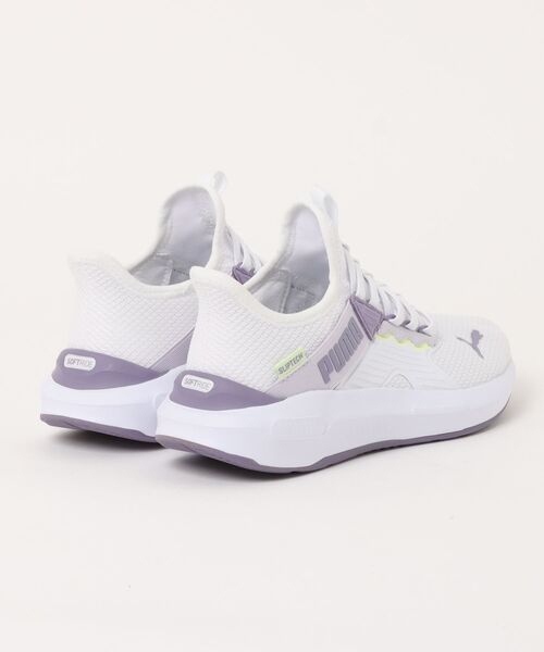 PUMA（プーマ）の「《PUMA》SOFTRIDE エンゾ 5 EASE IN ウィメンズ（スニーカー・レディース・ホワイト×パープル/ホワイト系その他/ブラック系その他/グレー系その他2/グレー系その他・23.0cm/23.5cm/24.0cm/24.5cm/25.0cm/22.5cm）」の6枚目の写真