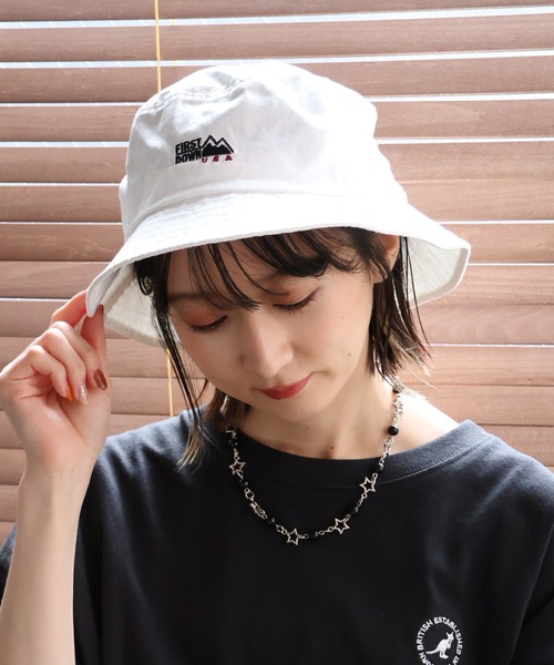 FIRST DOWN（ファーストダウン）の「【FIRST DOWN/ファーストダウン】LOGO TWILL BUCKET HAT/ロゴツイル バケットハット（ハット・メンズ・ブラック/ベージュ/ホワイト・FREE）」の6枚目の写真