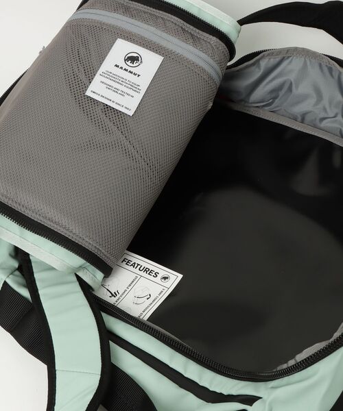 Mammut(マムート)の「【背負えるダッフルバッグ】カーゴ 35L / Cargo 35(ボストンバッグ・メンズ・セージグリーン・35L)」の5枚目の写真