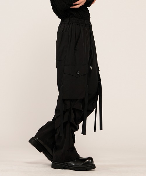 NO ID.（ノーアイディ）の「mp14808-ﾃｯｸｲｰｼﾞｰｶｰｺﾞPT パンツ(858006-445P)（カーゴパンツ・メンズ・ブラック/グレー・2/1）」の17枚目の写真