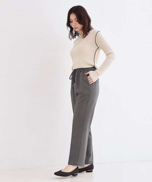 OPAQUE.CLIP（オペークドットクリップ）の「美脚ストレッチイージーテーパードパンツ【洗濯機OK】（その他パンツ・レディース・チャコールグレー/ブラック/ライトベージュ/ピンク・34/36/38/40/42）」の13枚目の写真