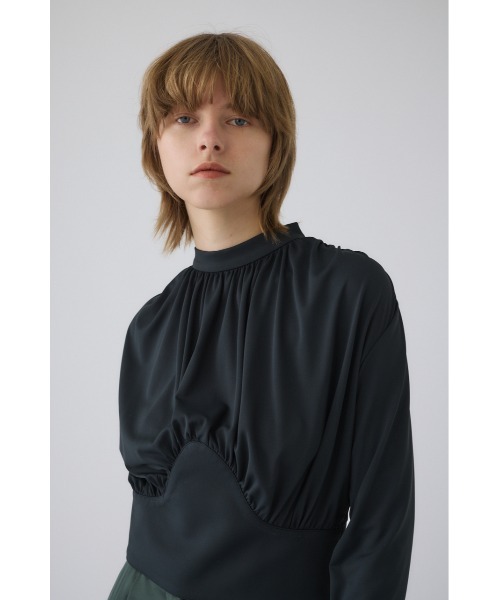 RIM.ARK(リムアーク)の「Hidden detail drape tops ヒドゥン ディテール ドレープ トップス(シャツ/ブラウス・レディース・ブラック・38/36)」の7枚目の写真