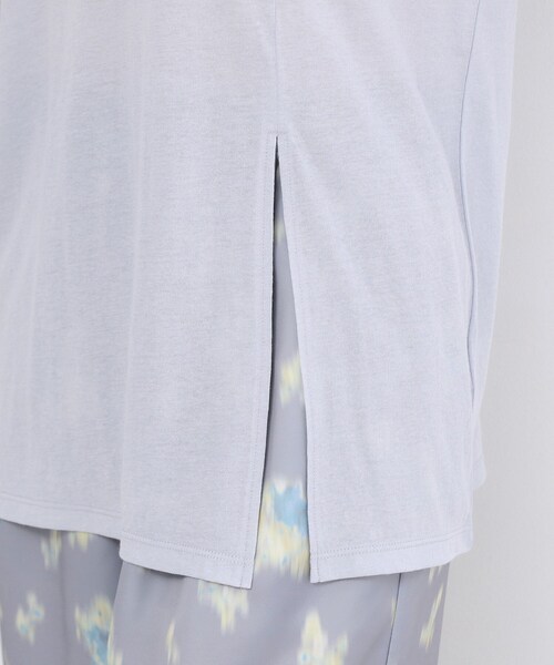 OPAQUE.CLIP（オペークドットクリップ）の「シアースリットカットソー【洗濯機OK】（Tシャツ/カットソー・レディース・ホワイト/ライトグレー/チャコールグレー・38/40）」の21枚目の写真