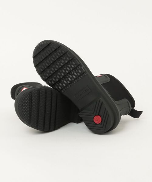 ASBee(アスビー)の「HUNTER ハンター WOMENS ORIGINAL NEOPRENE CHELSEA BOOT レディースラバーブーツ レインシューズ(オリジナルネオプレンチェルシーブーツ) WFS2403NRE ブラック(レインシューズ・レディース・ブラック/ネイビー・23.0cm/24.0cm/25.0cm/22.0cm)」の4枚目の写真