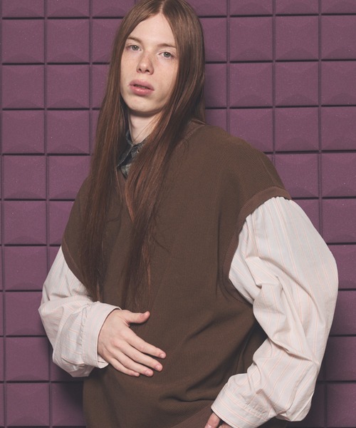 MAISON SPECIAL(メゾンスペシャル)の「《UNISEX》Shirt Docking Prime-Over V-neck Knit Pullover/シャツドッキングプライムオーバーVネックニットプルオーバー【MAISON SPECIAL/メゾンスペシャル】(ニット/セーター・メンズ・ブラウン/ネイビー・0/1/2)」の13枚目の写真