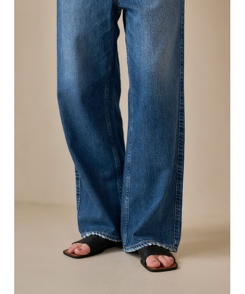 COEL（コエル）の「COEL×upper hights バックベルトワイドデニムパンツ（デニムパンツ・レディース・ブルー・23/24/25）」の6枚目の写真
