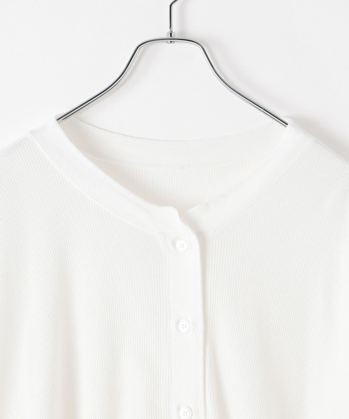 HEREIAM(ヘレイアム)の「【HEREIAM】シアーワッフル2WAYカーディガン(カーディガン/ボレロ・レディース・ブラック/ホワイト・FREE)」の3枚目の写真