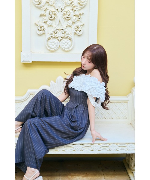 MISTREASS(ミストレアス)の「BI-COLOR FRILL ALL IN ONE(つなぎ/オールインワン・レディース・ブラック/グレー・FREE)」の9枚目の写真