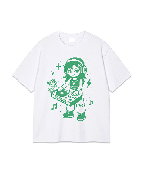 RANDOMOFF(ランダムオフ)の「PIXEL DJ KID OVER FIT T-SHIRT (3color)(Tシャツ/カットソー・メンズ・ホワイト/ブラック/ネイビー・SMALL/MEDIUM/LARGE/X-LARGE)」の2枚目の写真