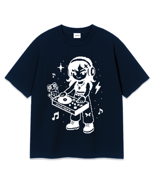RANDOMOFF(ランダムオフ)の「PIXEL DJ KID OVER FIT T-SHIRT (3color)(Tシャツ/カットソー・メンズ・ホワイト/ブラック/ネイビー・SMALL/MEDIUM/LARGE/X-LARGE)」の6枚目の写真