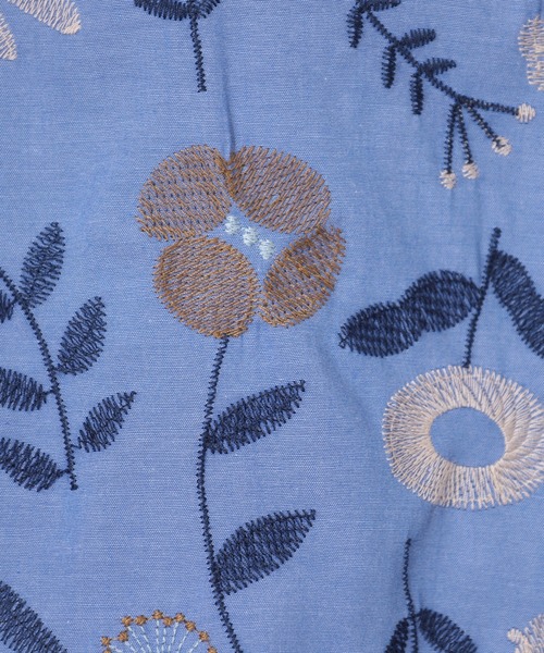 Emago(イマゴ)の「EMAGO お花刺繍切替えブラウス 半袖(シャツ/ブラウス・レディース・ホワイト/ブルー/ブラック・FREE)」の12枚目の写真